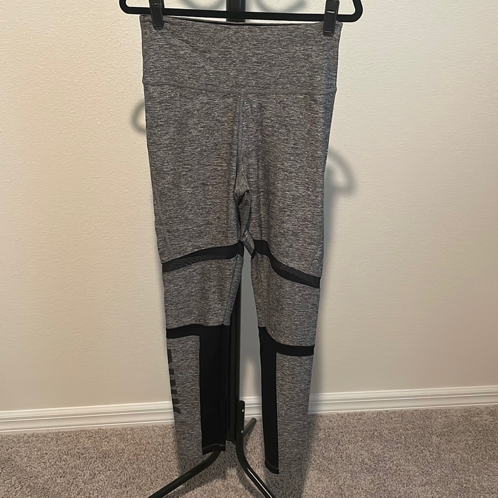 PINK ultimate mesh leggings